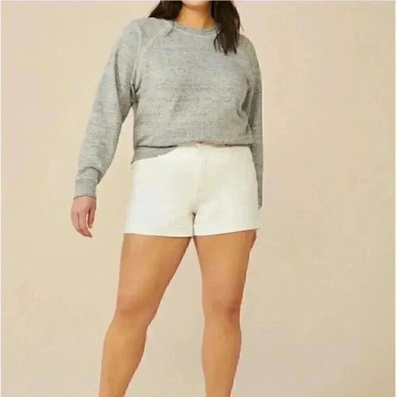 Free Assembly Women’s Rolled Cuff Jean Shorts - Picture 5 of 12